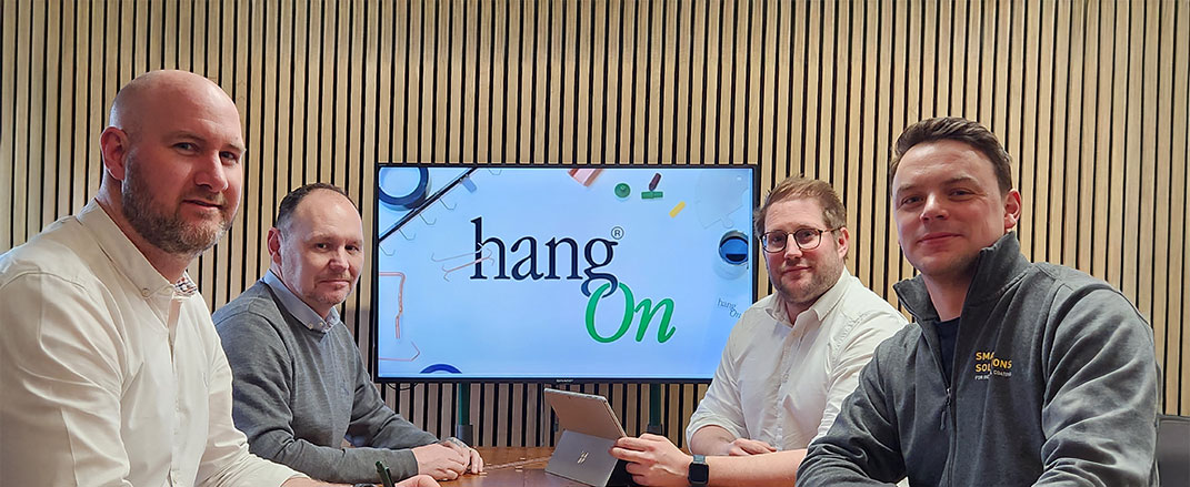 HangOn-LTD-photo.jpg (2)